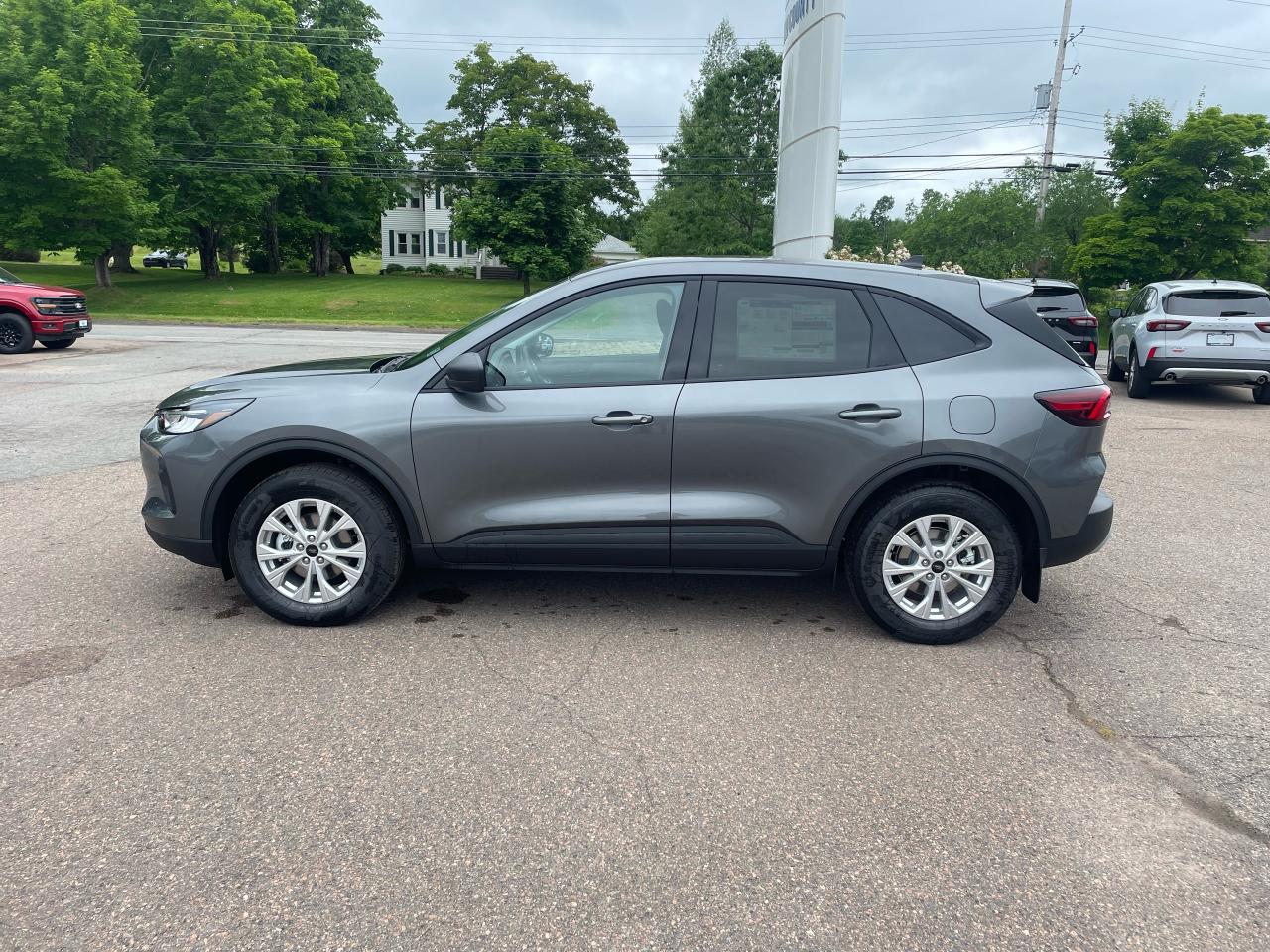 2025 Ford Escape Active Photo3