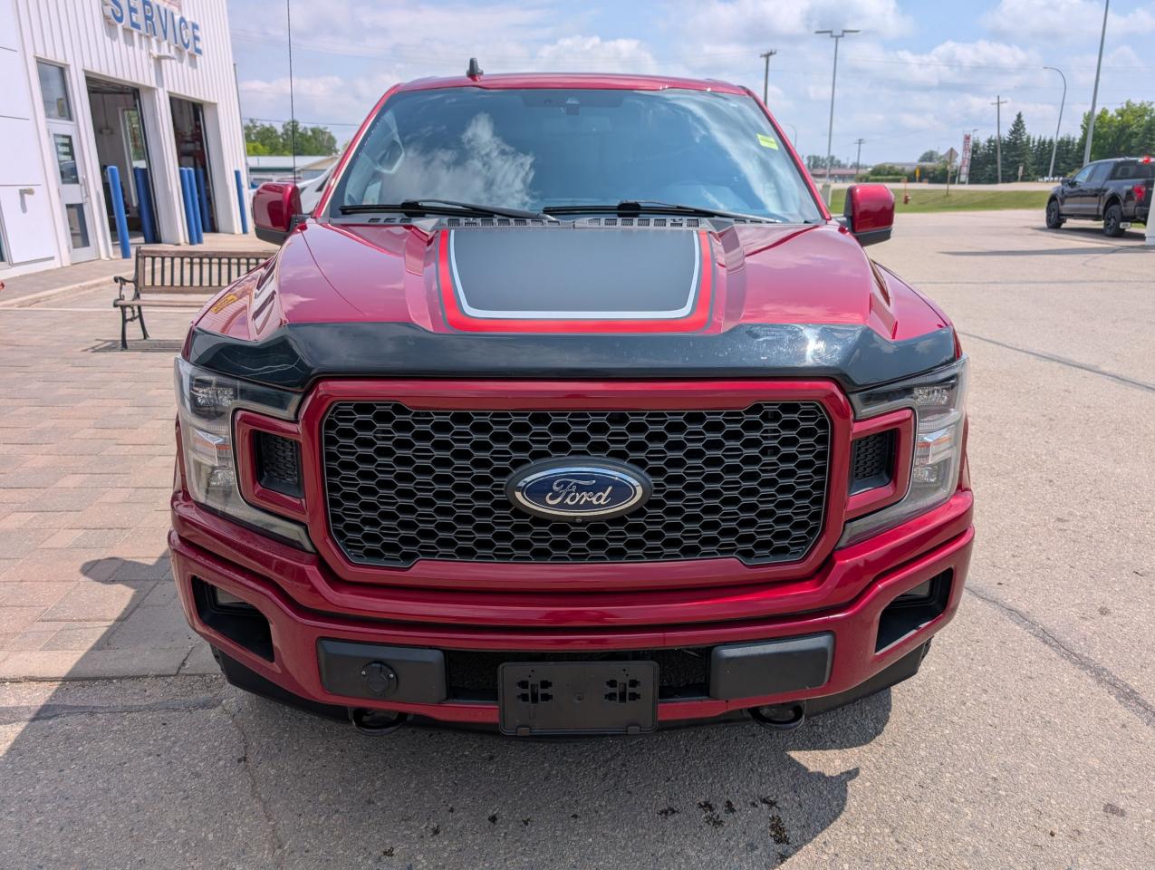 2019 Ford F-150 Lariat Photo2