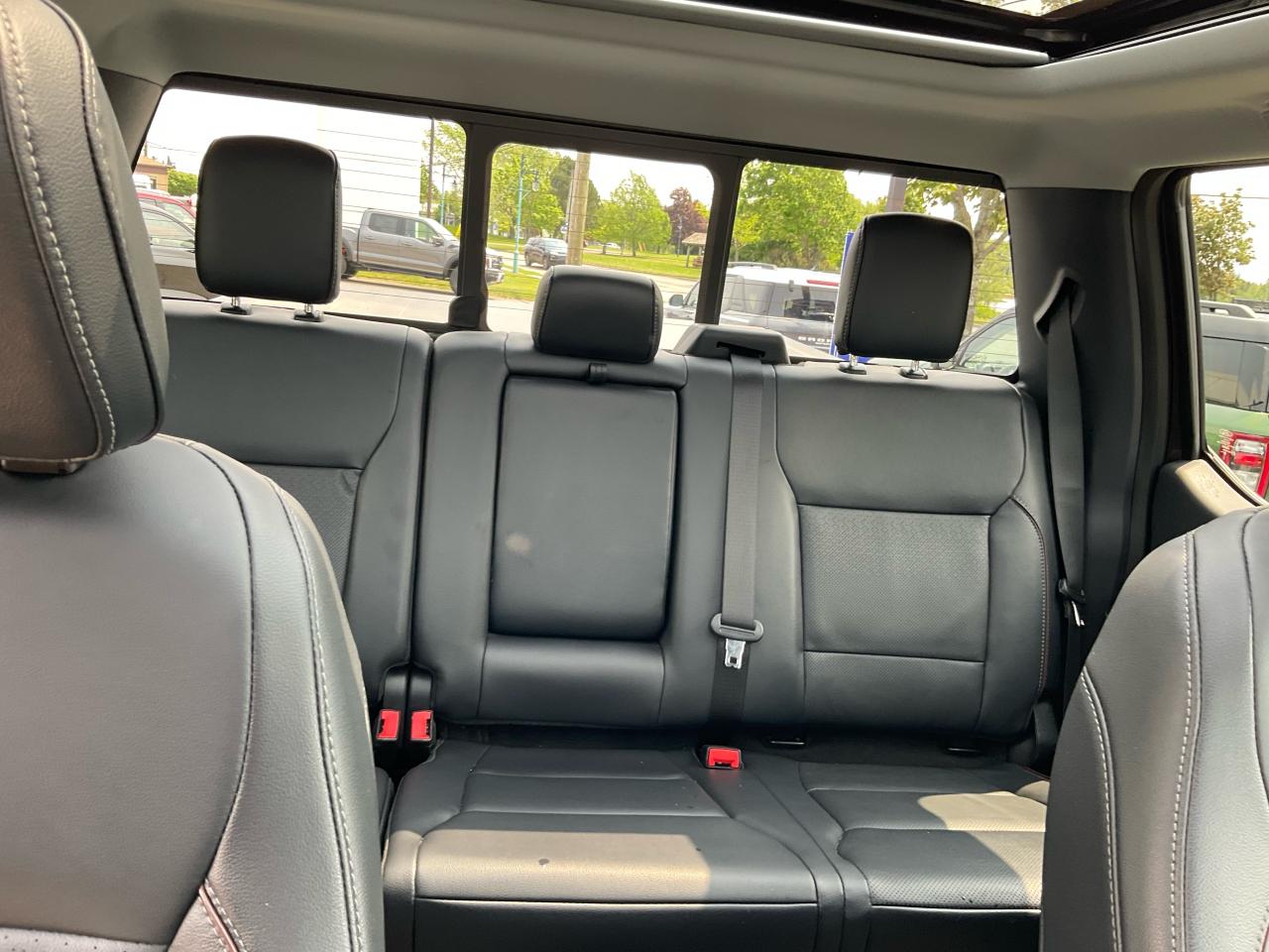 2024 Ford F-250 Super Duty SRW Lariat Photo5