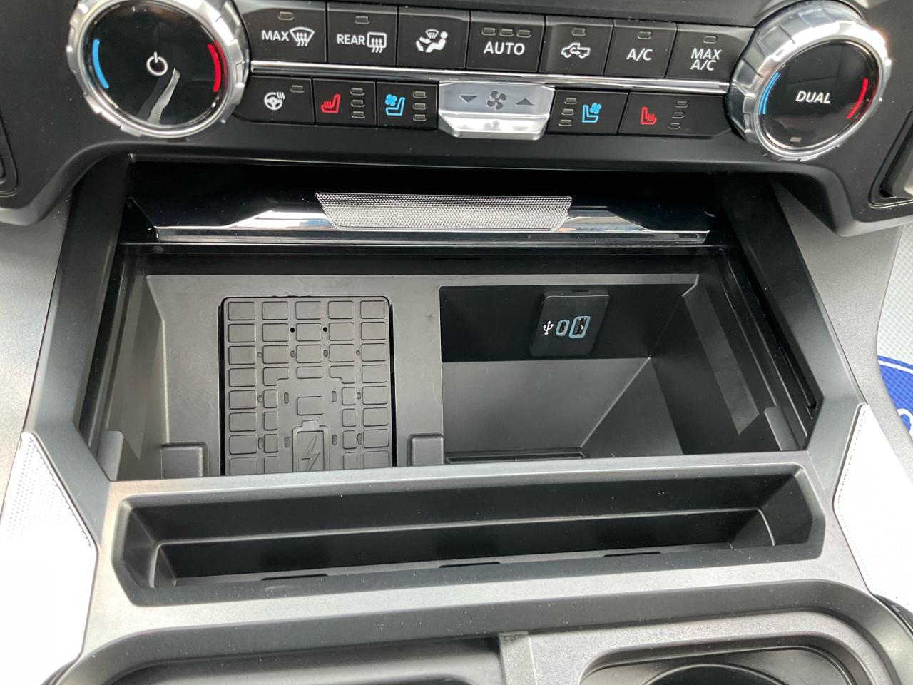 2024 Ford F-250 Super Duty SRW Lariat Photo5