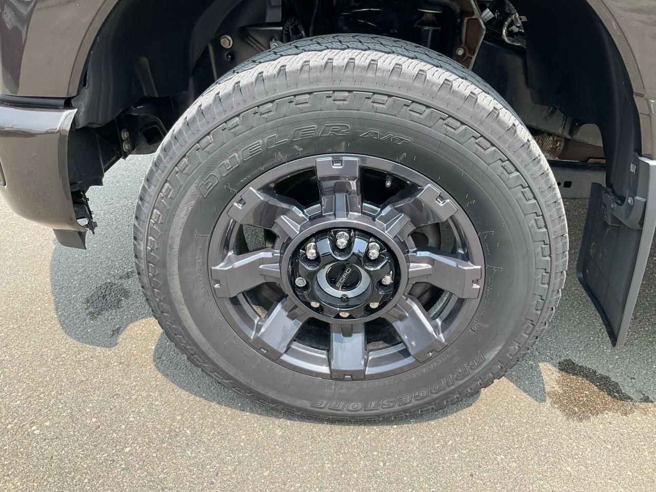 2024 Ford F-250 Super Duty SRW Lariat Photo5