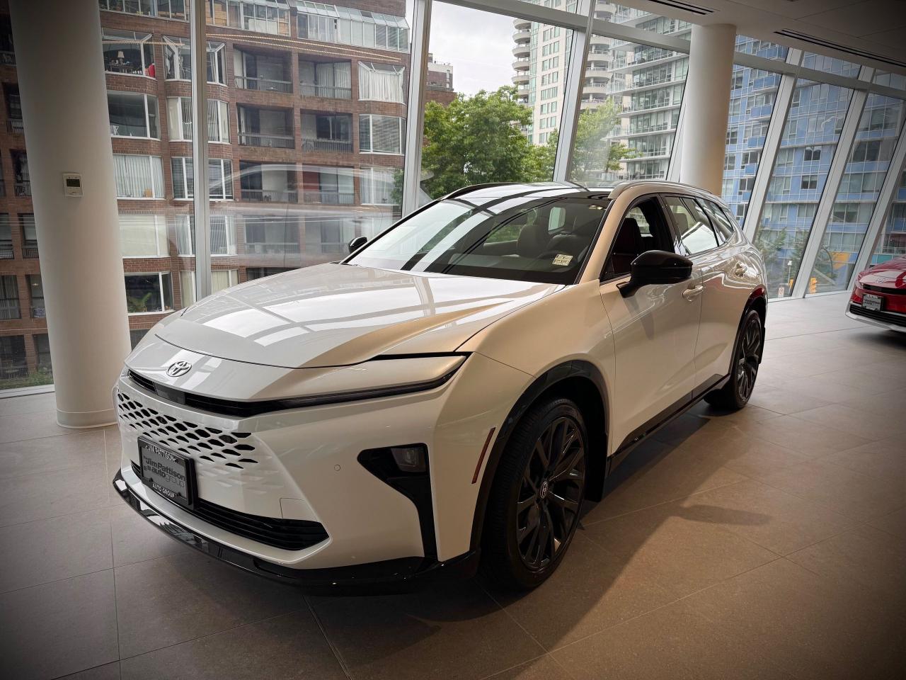 New 2025 Toyota Crown SIGNIA LIMITED for sale in Vancouver, BC