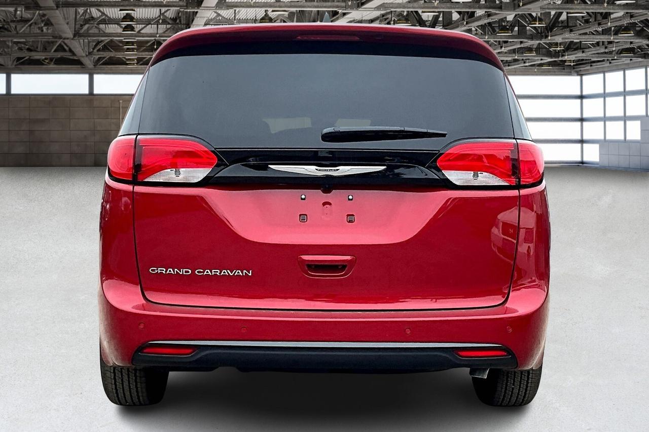 2025 Dodge Grand Caravan SXT | 10.1" Touch Screen | Leather | DEMO | SAVE Photo3