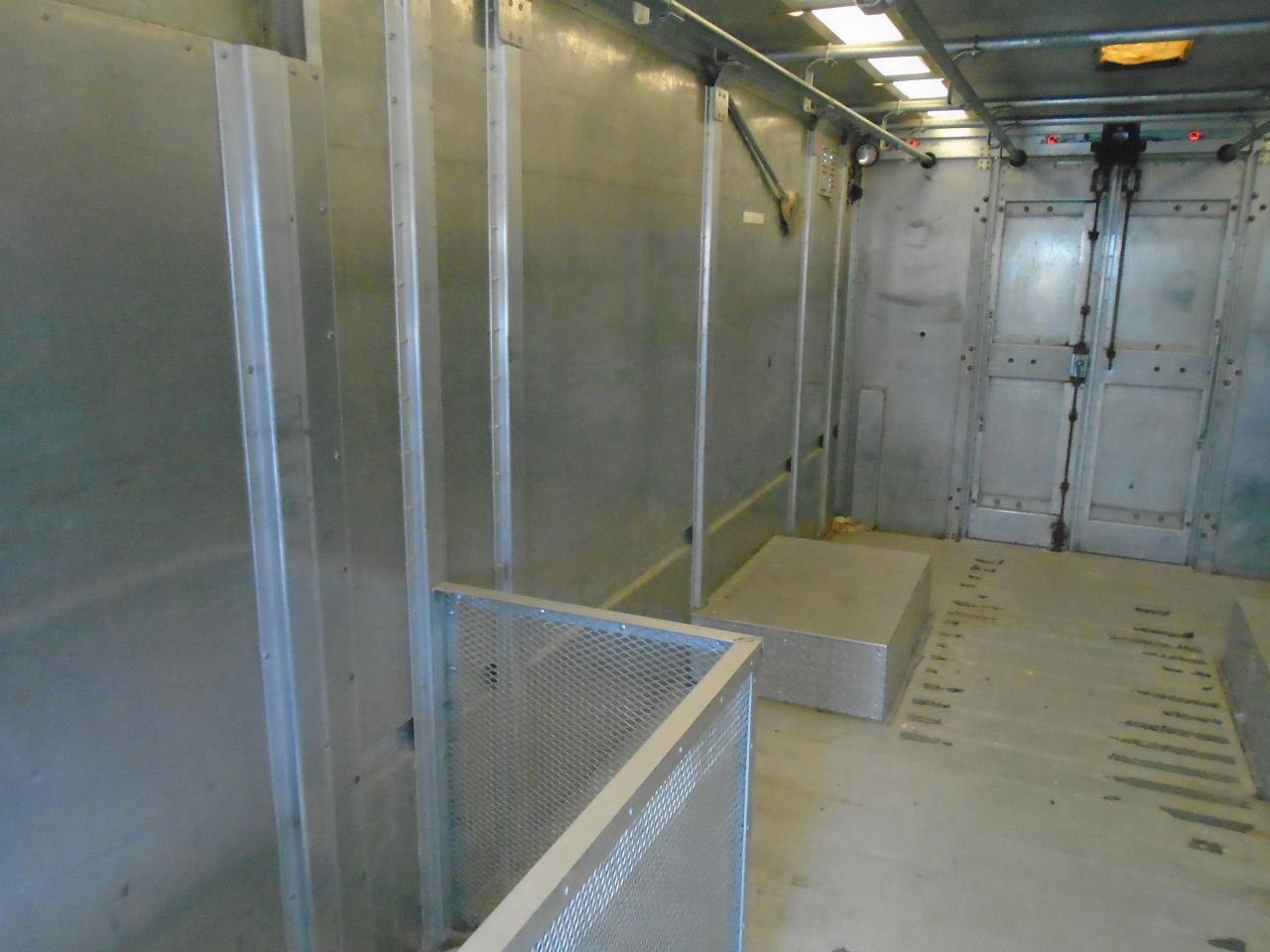 2006 Freightliner MT Stepvan - Photo #13