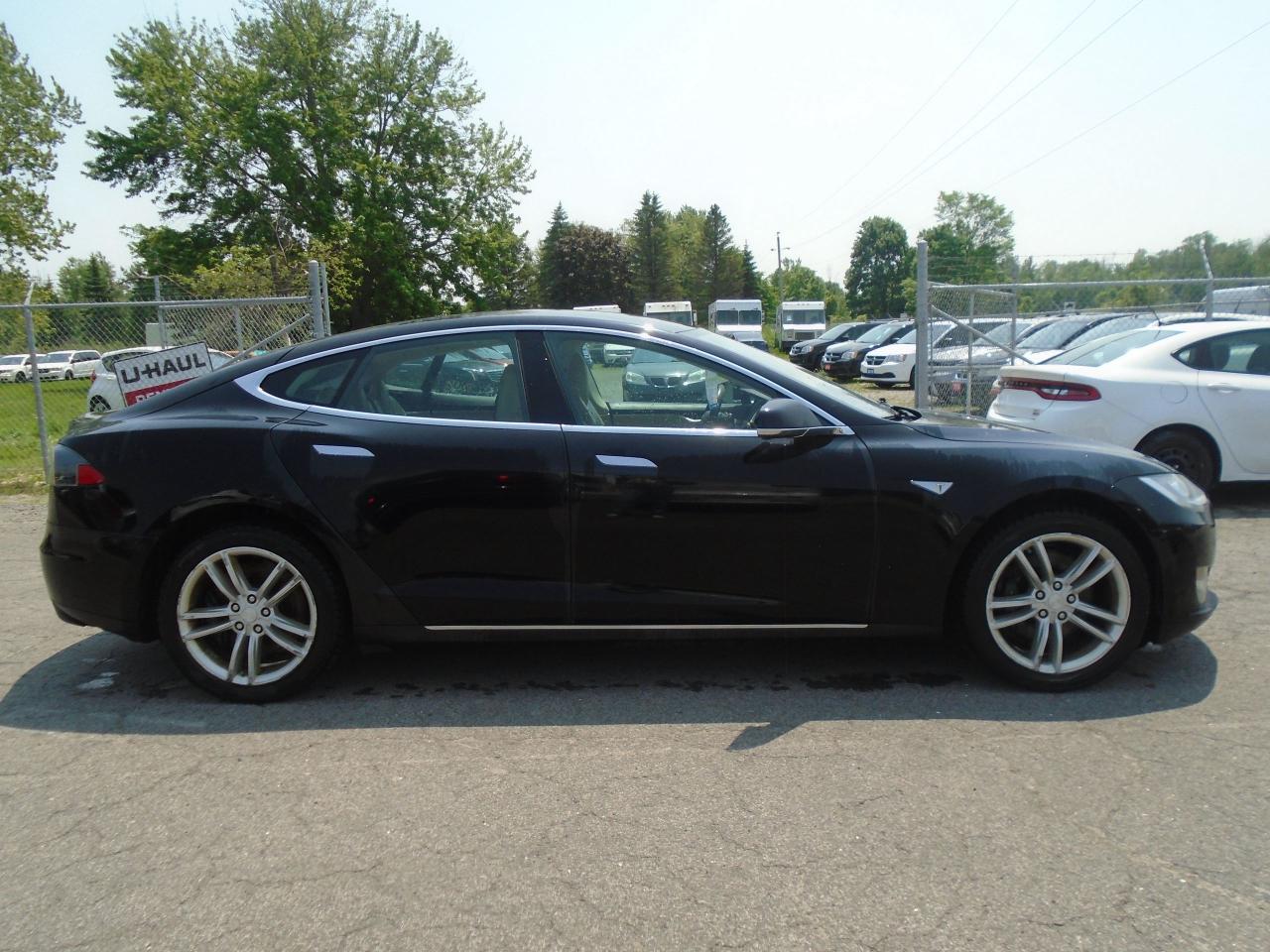 2013 Tesla Model S Model S 85 Sdn 396km FULL CHARGE - Photo #4