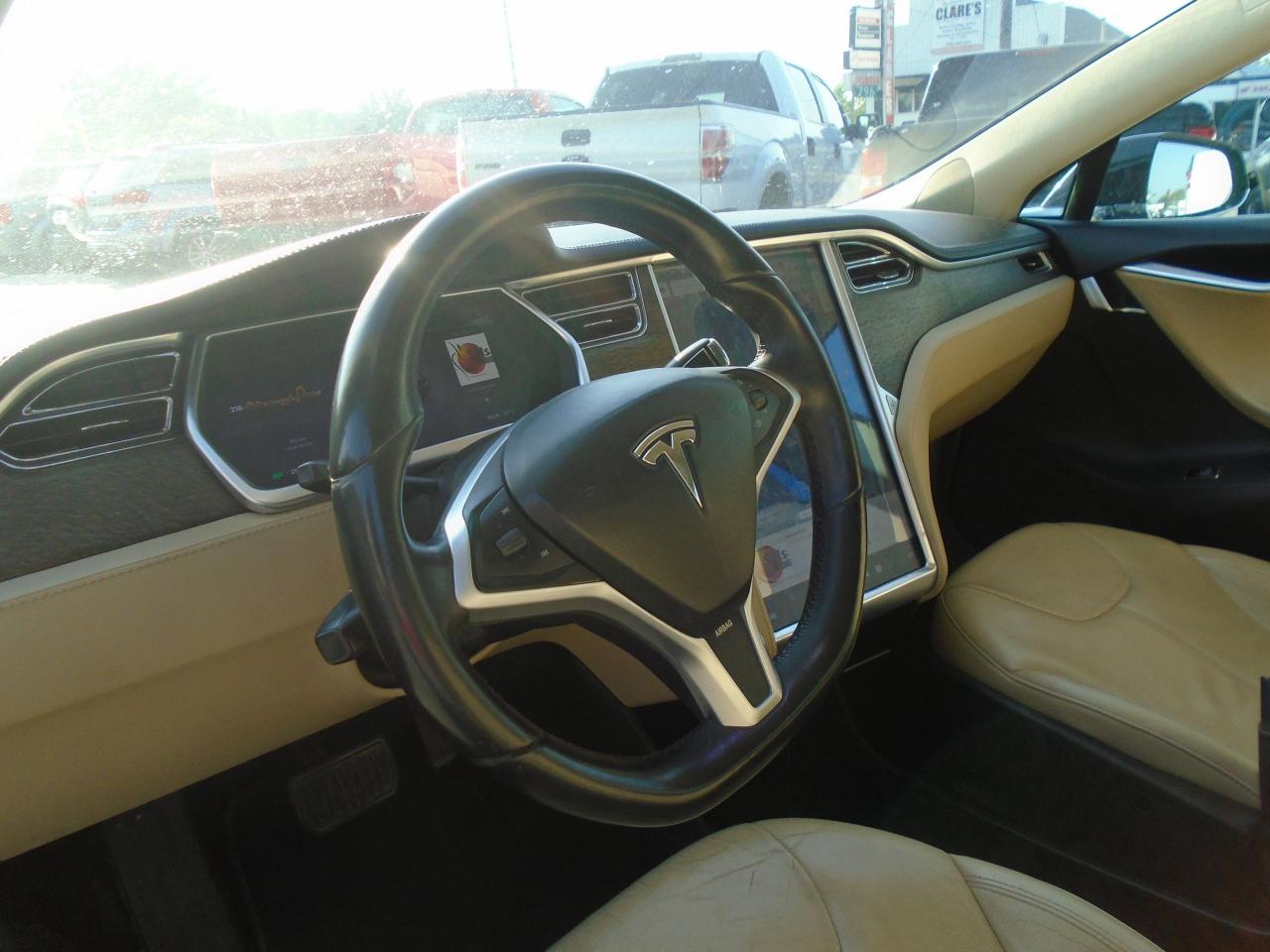 2013 Tesla Model S Model S 85 Sdn 396km FULL CHARGE - Photo #10
