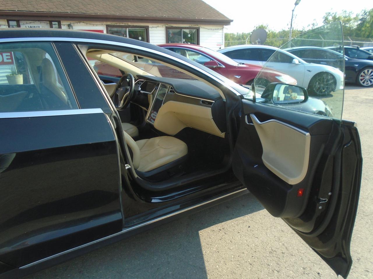 2013 Tesla Model S Model S 85 Sdn 396km FULL CHARGE - Photo #30