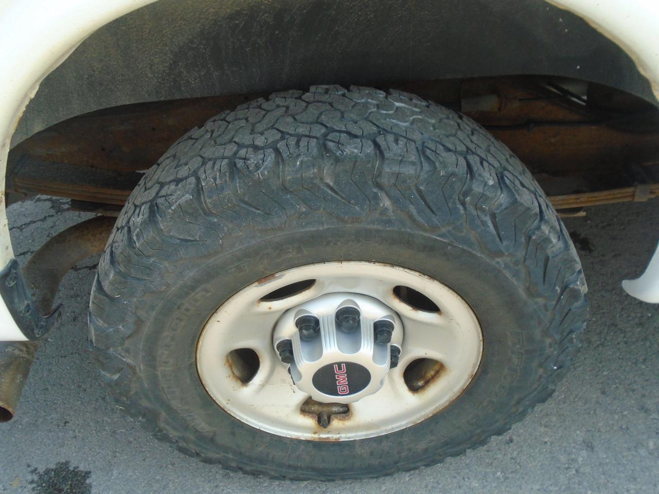 2015 GMC Savana Cargo Van RWD 2500 135 - Photo #27