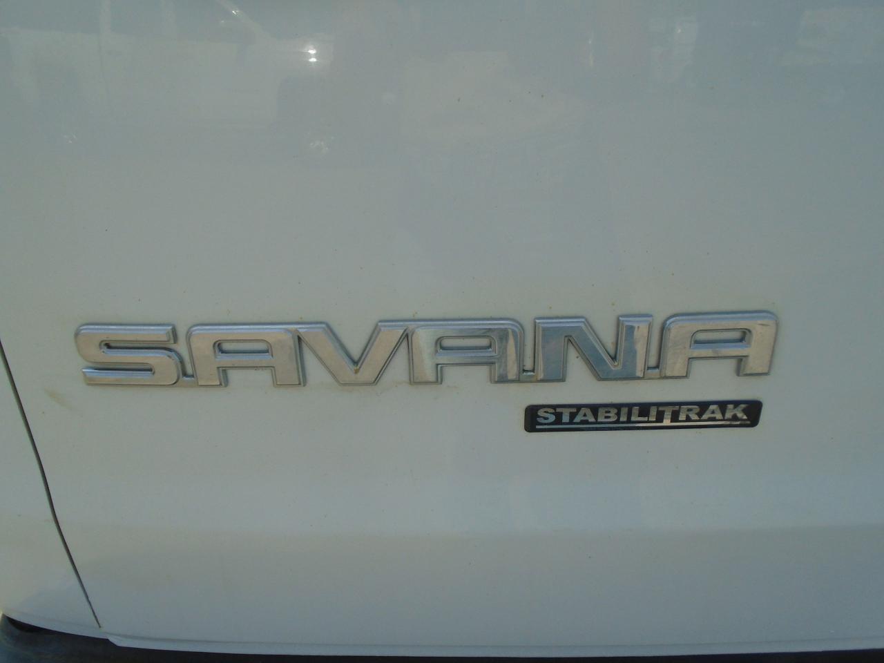 2015 GMC Savana Cargo Van RWD 2500 135 - Photo #28