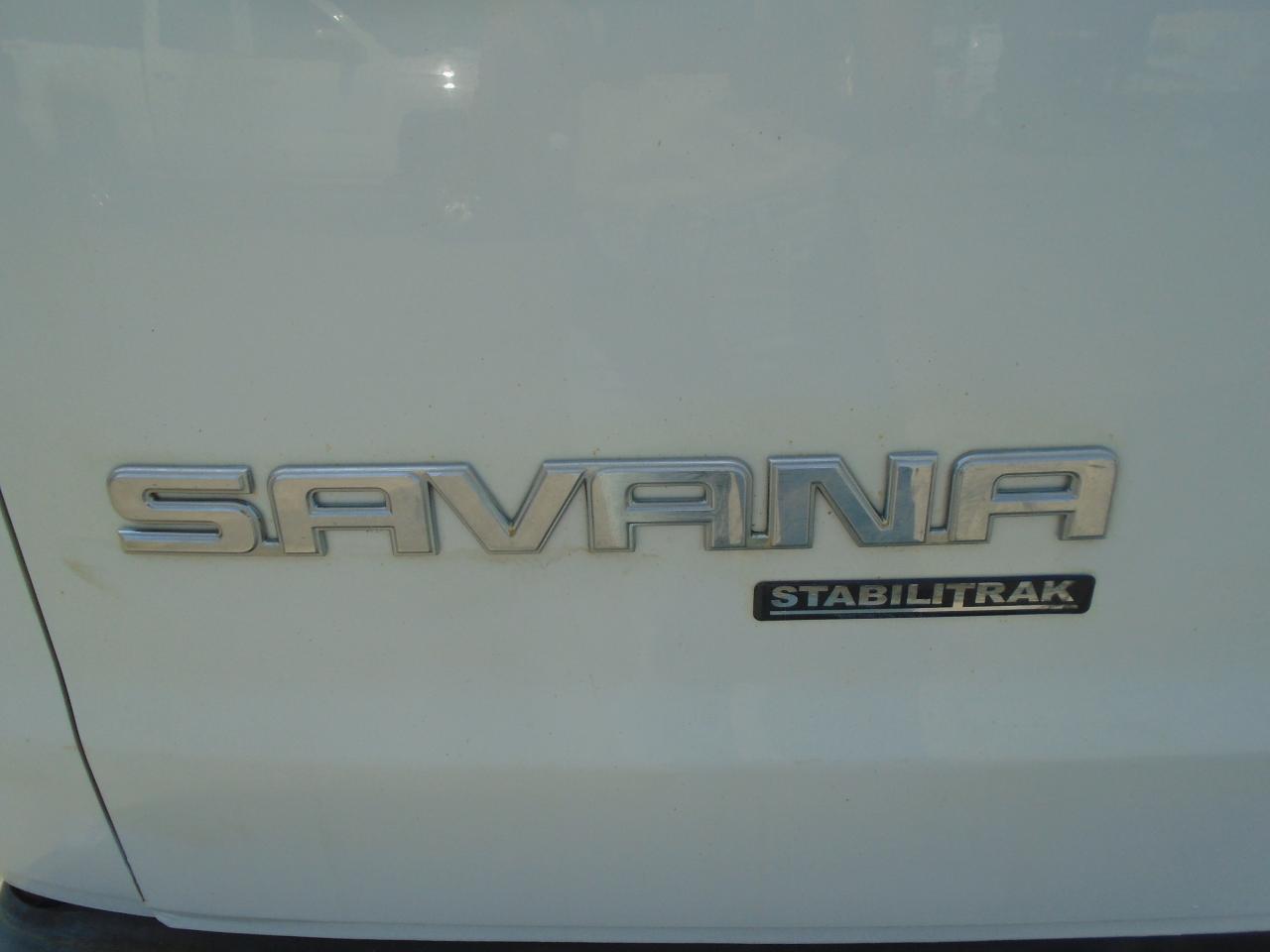 2015 GMC Savana Cargo Van RWD 2500 135 - Photo #28