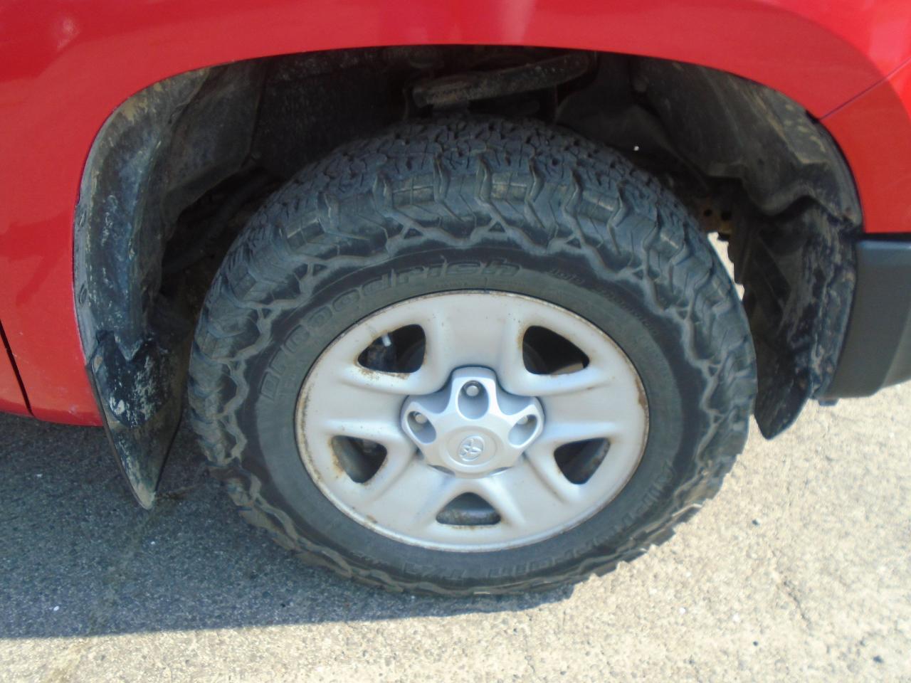 2016 Toyota Tundra 2WD Reg Cab 146  5.7L SR - Photo #24