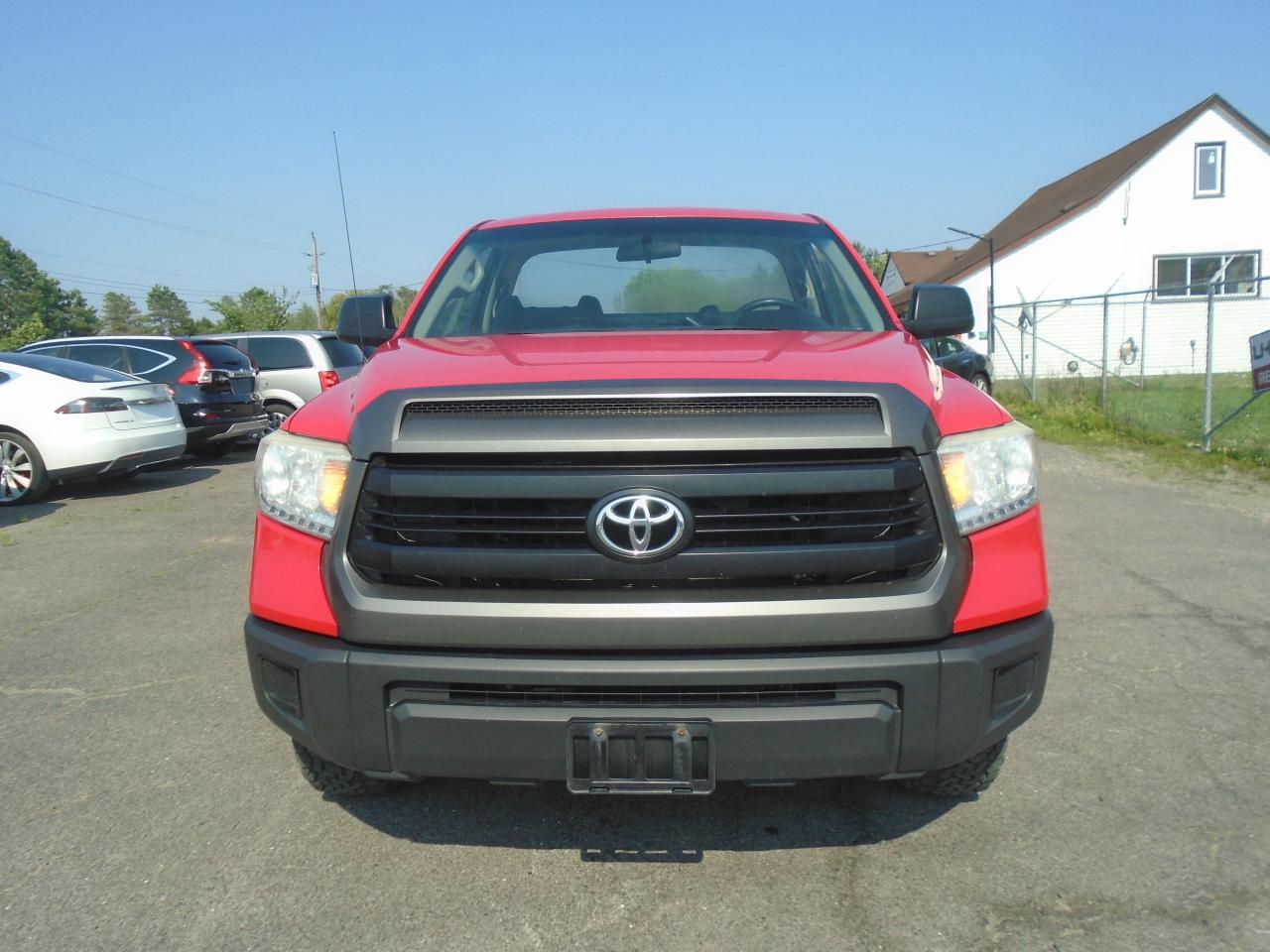 2016 Toyota Tundra 2WD Reg Cab 146 5.7L SR + TOW PKG Photo4