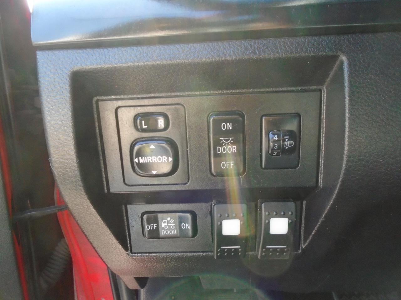 2016 Toyota Tundra 2WD Reg Cab 146  5.7L SR - Photo #13