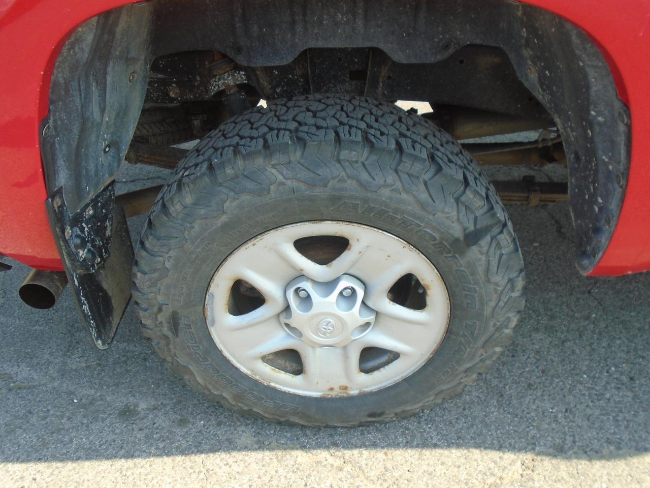 2016 Toyota Tundra 2WD Reg Cab 146 5.7L SR + TOW PKG Photo