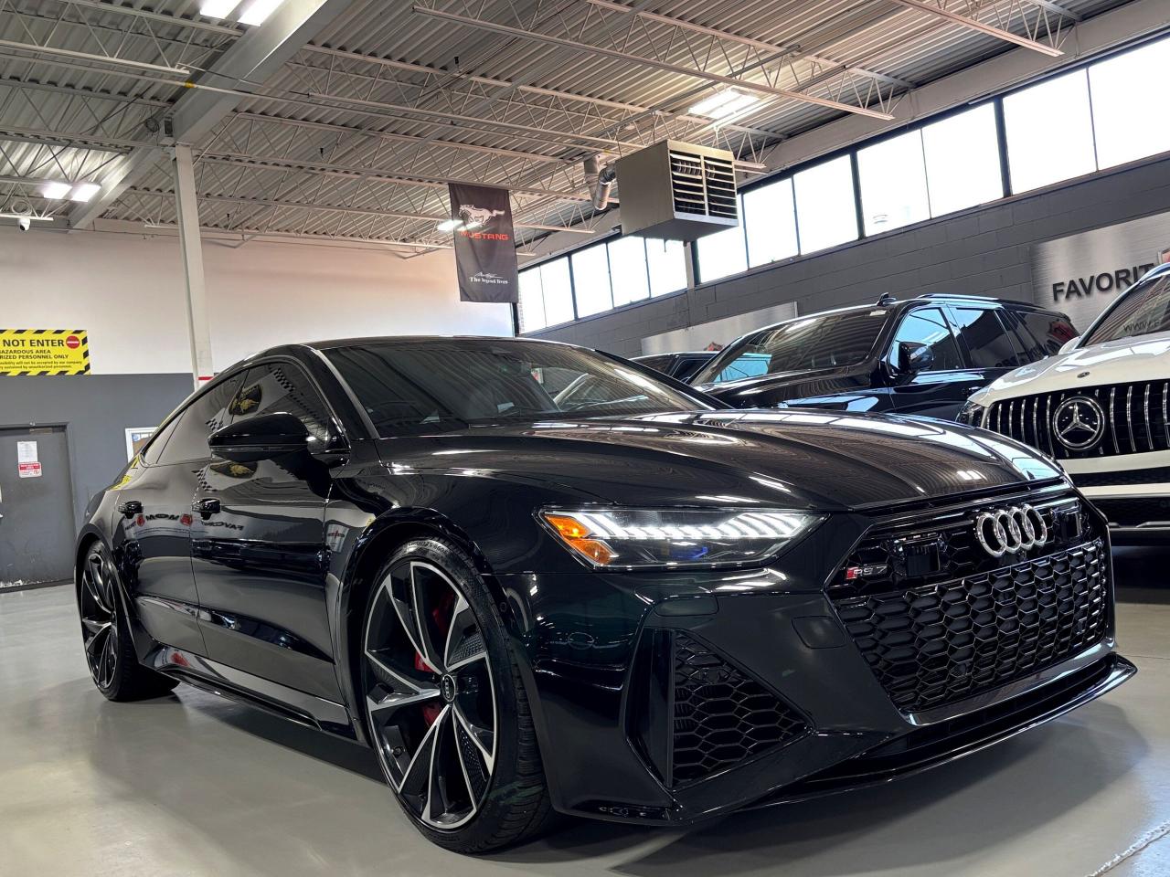 2021 Audi RS 7 Sportback 4.0T|QUATTRO|NAV|BANGOLUFSEN|3DCAM|HEADSUP|CARBON| - Photo #2