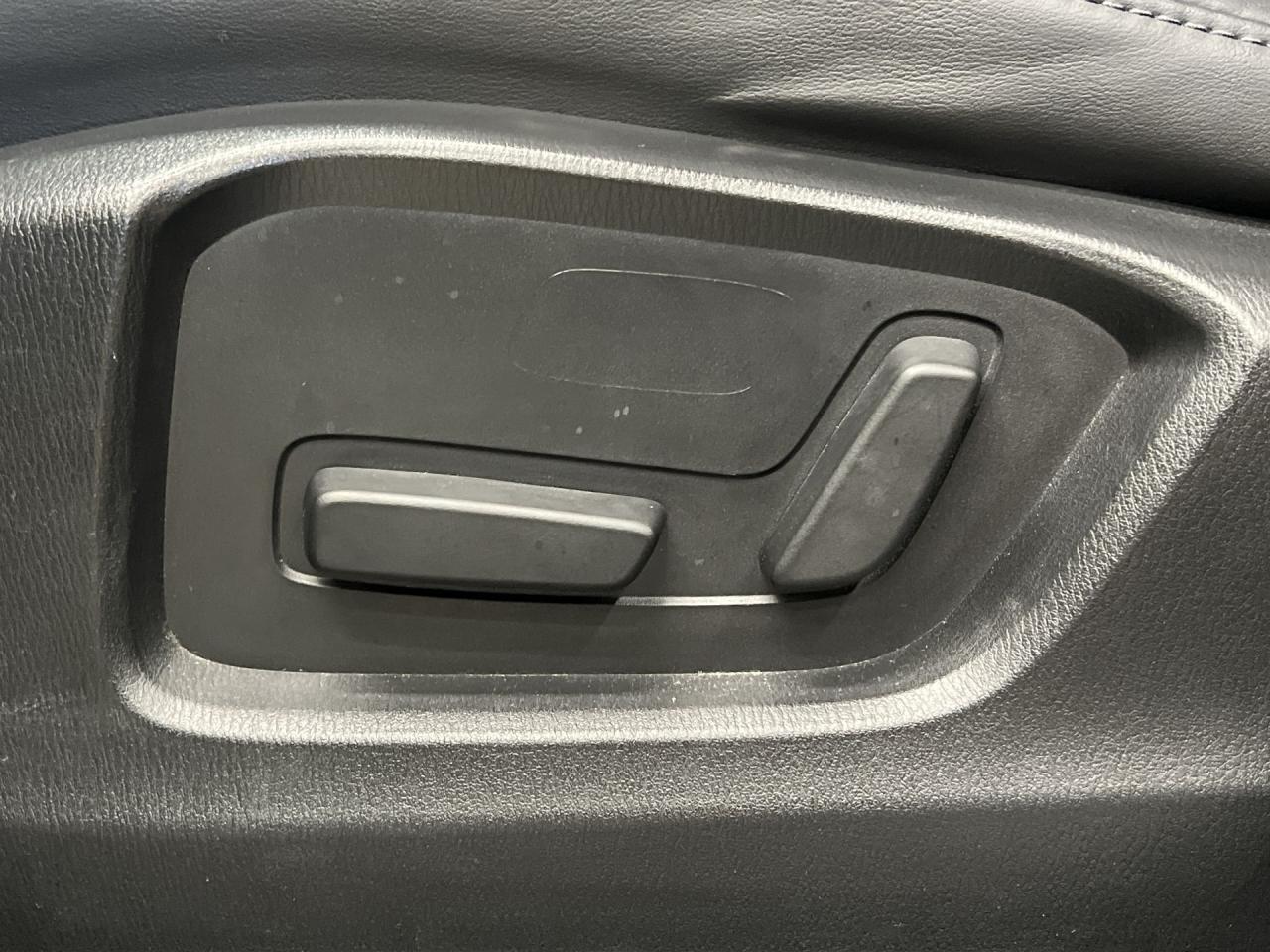 12632391