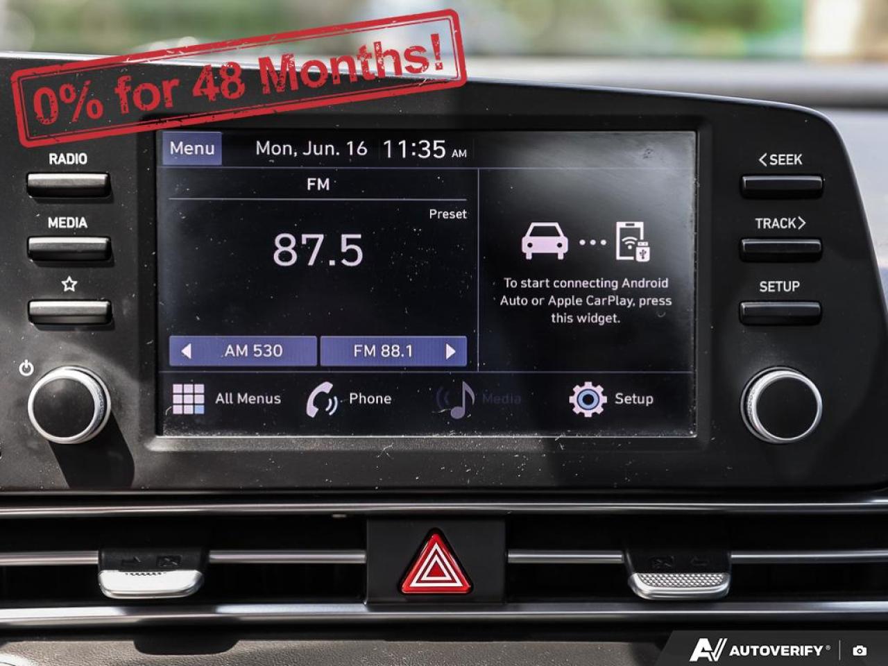 2023 Hyundai Elantra Preferred Photo