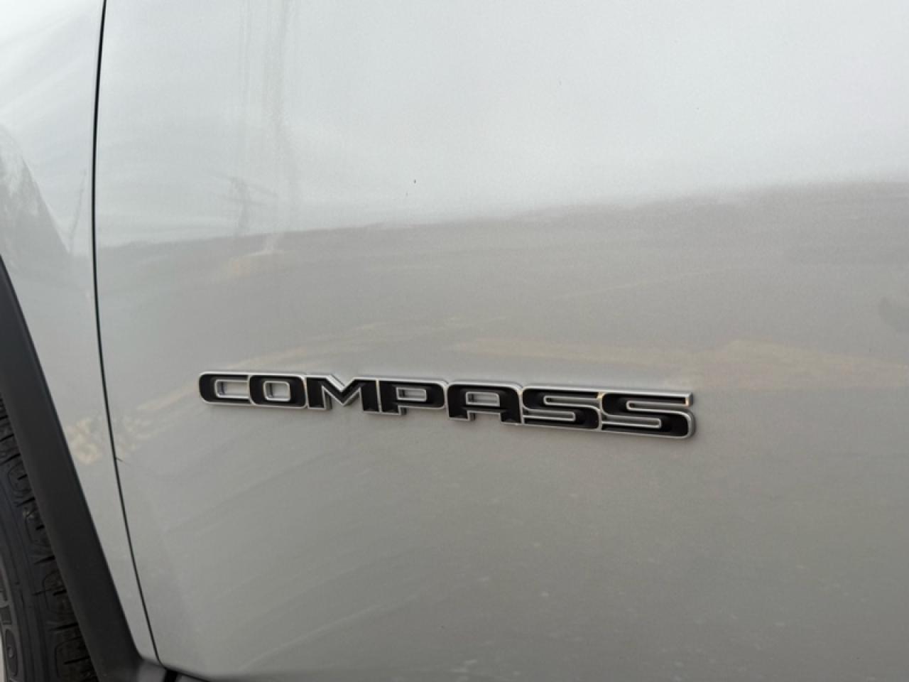 2025 Jeep Compass North  - Sunroof Photo