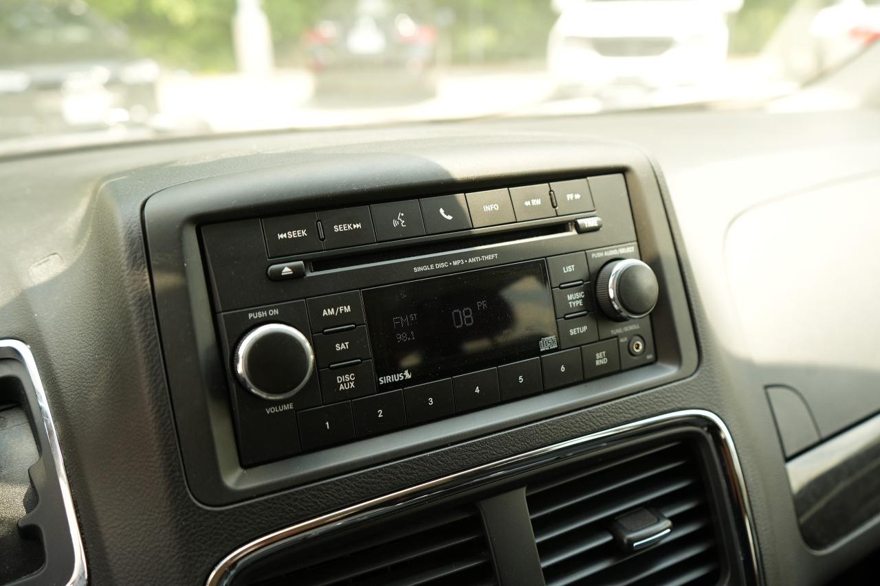 2017 Dodge Grand Caravan SXT Photo