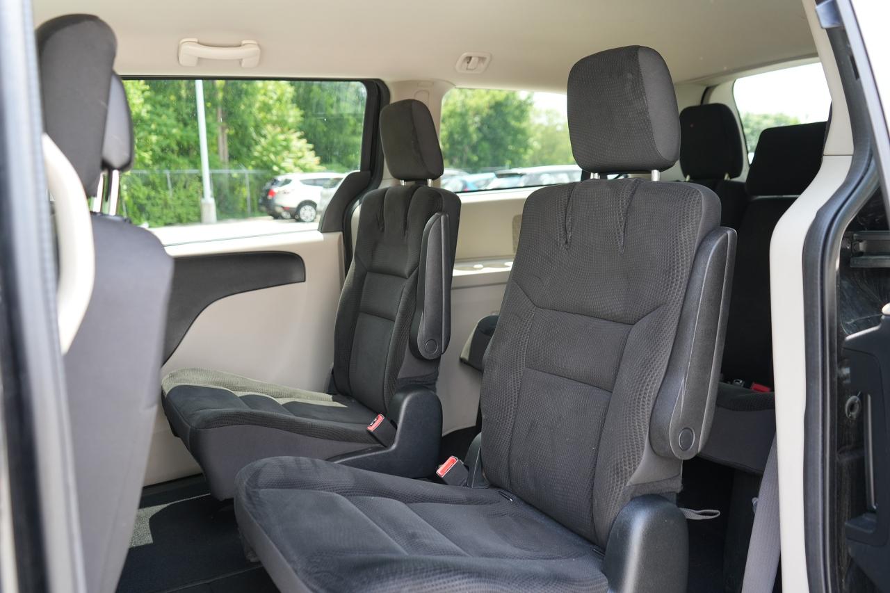 2017 Dodge Grand Caravan SXT Photo