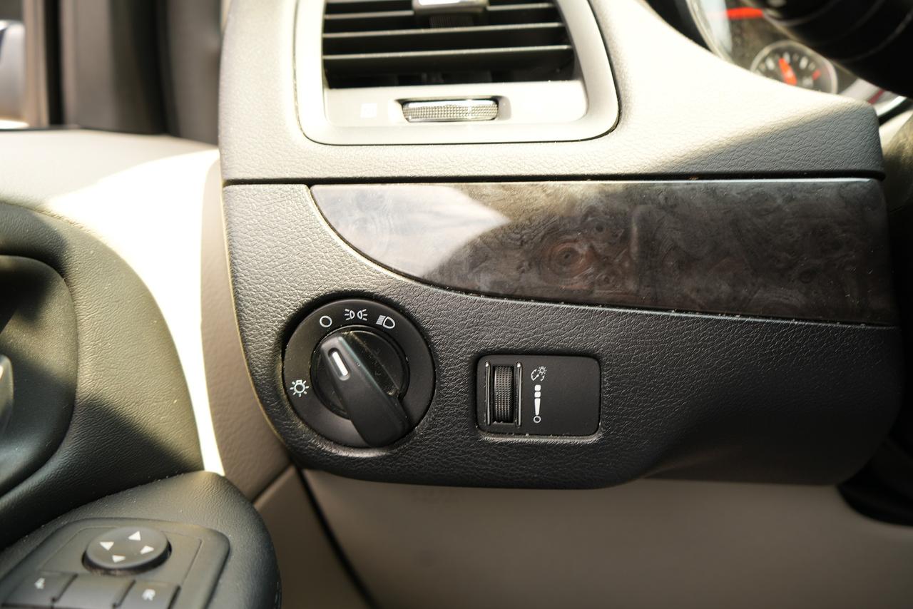 2017 Dodge Grand Caravan SXT Photo