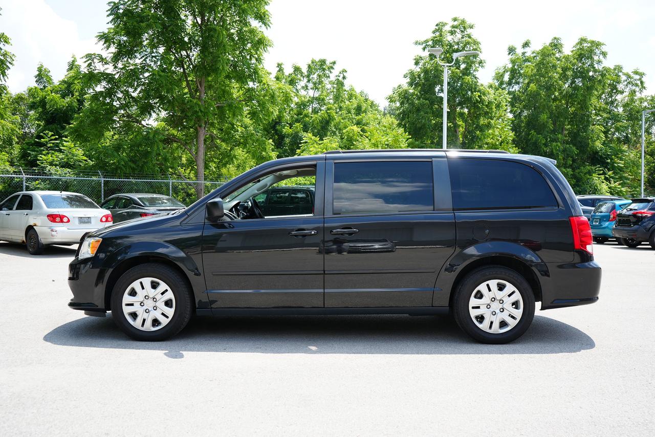 2017 Dodge Grand Caravan SXT Photo
