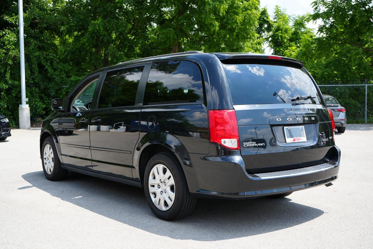 2017 Dodge Grand Caravan SXT Photo