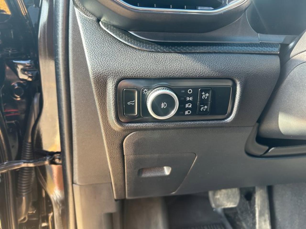 12633021