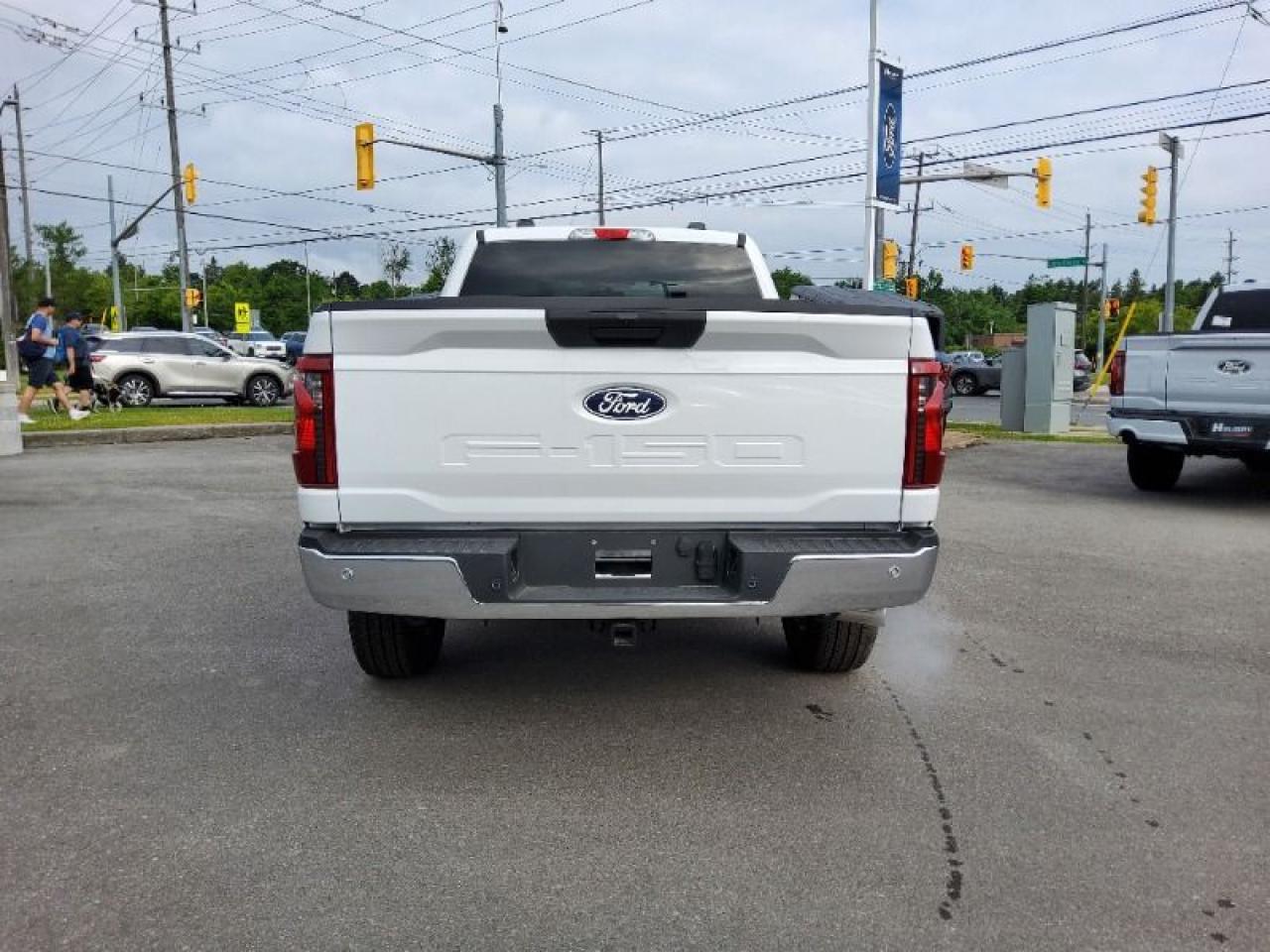 12633105