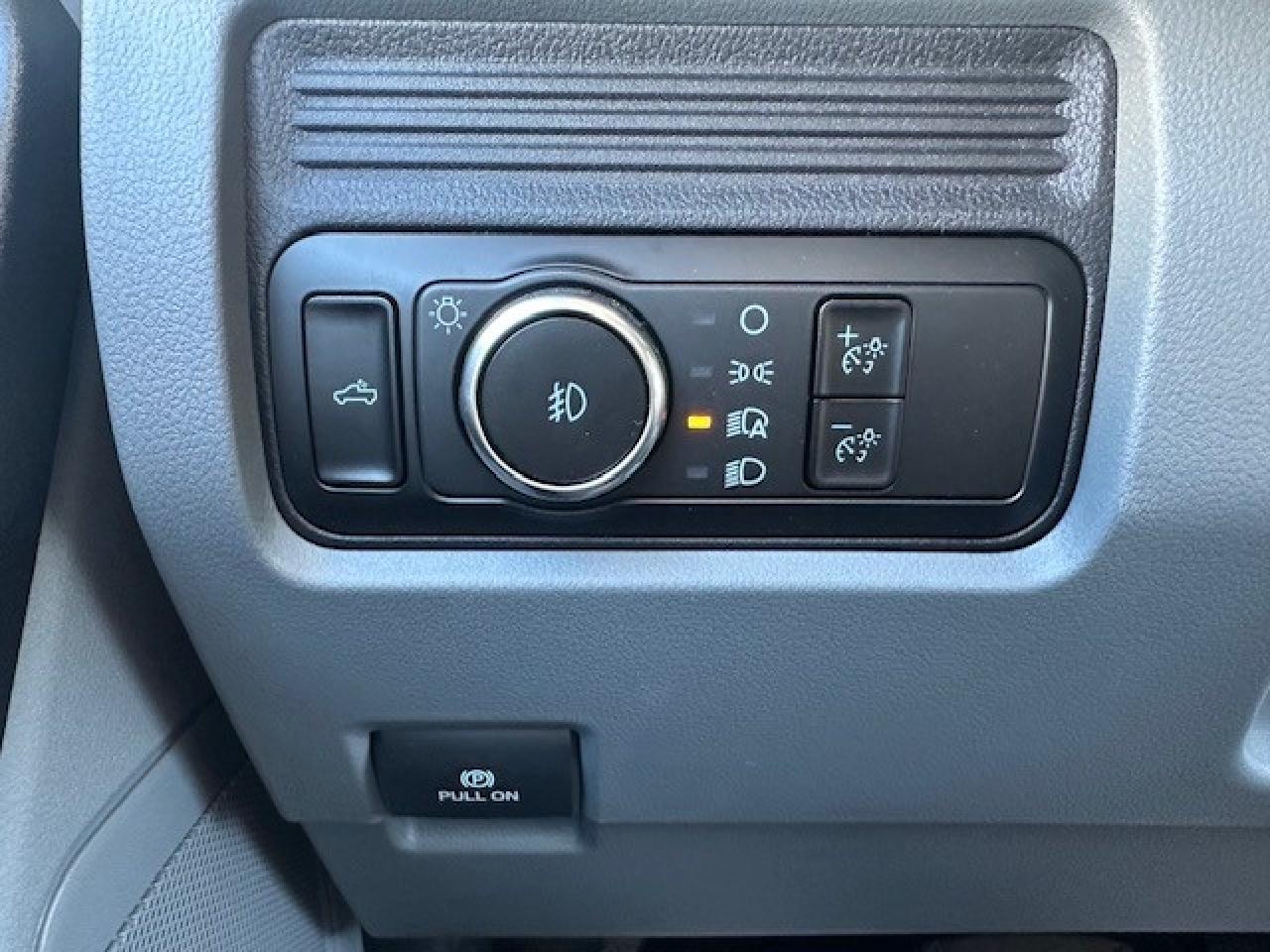 12633147