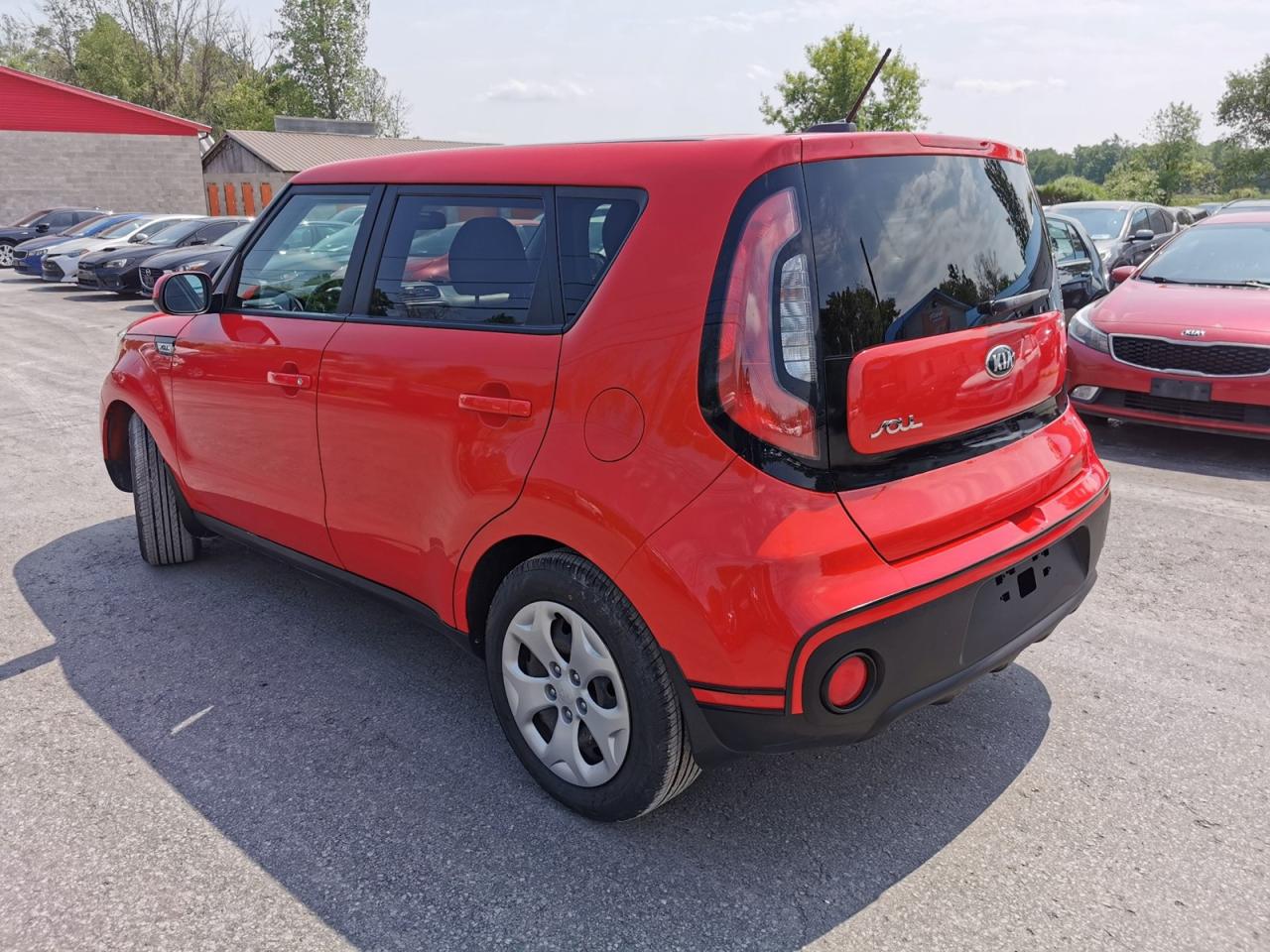 2018 Kia Soul  Photo2