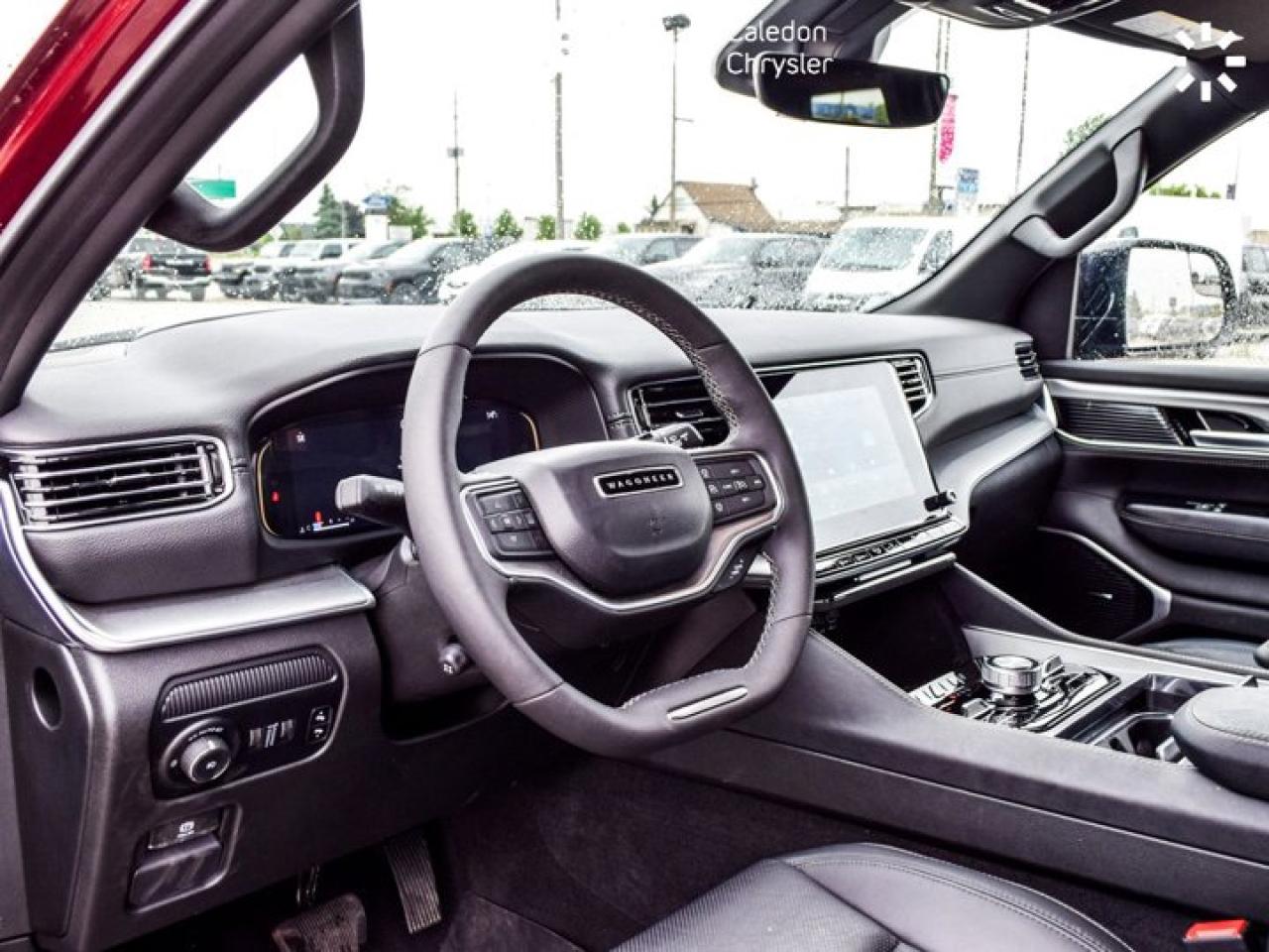 2024 Jeep Wagoneer Series II Carbide 8 Seater Pano Sunroof 22"Alloy Photo