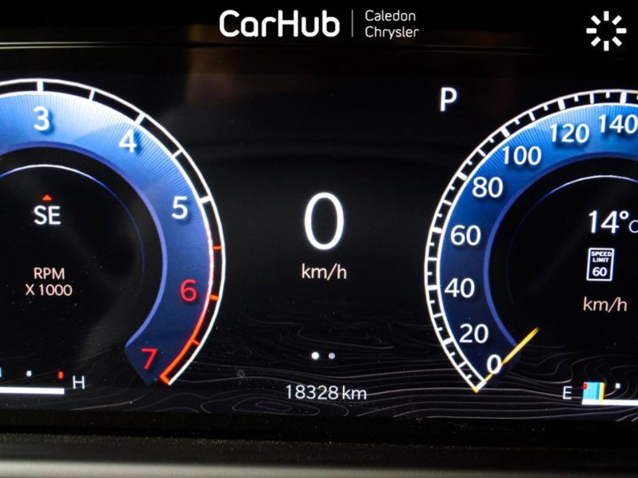 2024 Jeep Wagoneer Series II Carbide 8 Seater Pano Sunroof 22"Alloy Photo