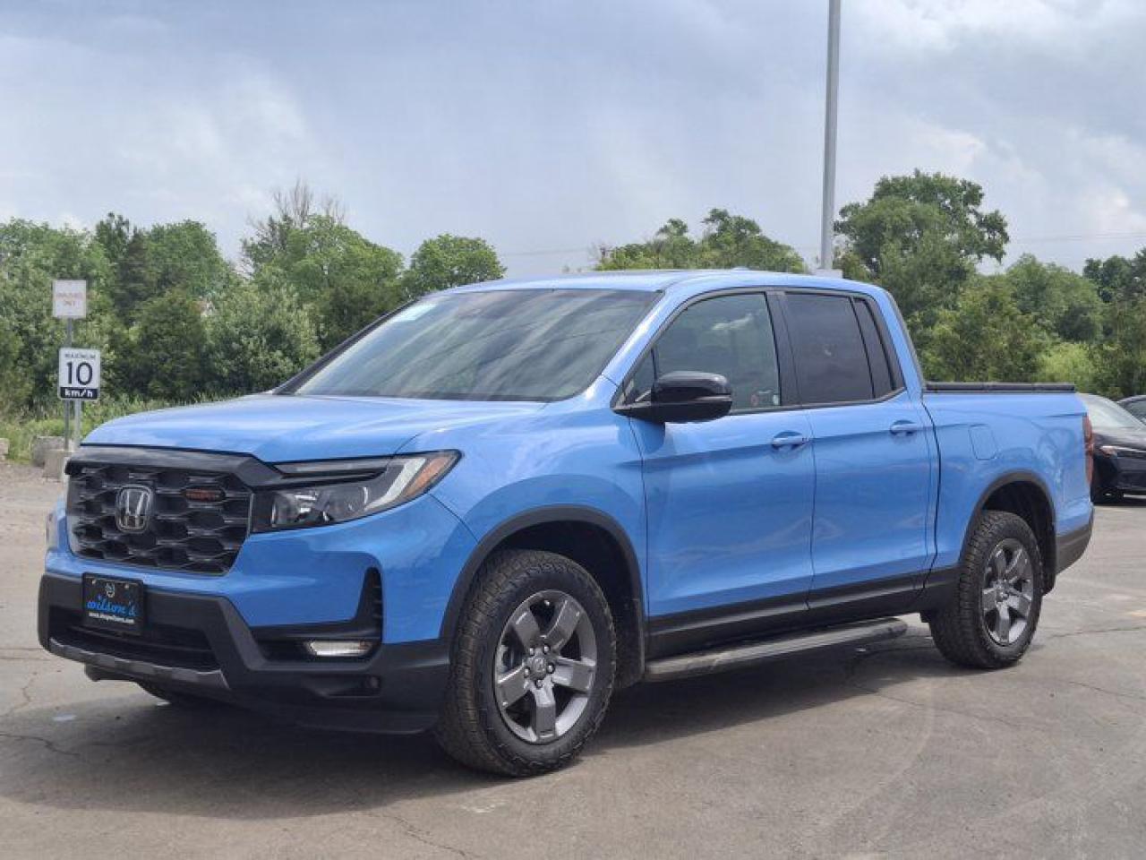 Used 2024 Honda Ridgeline TrailSport | Leather | Sunroof | Wireless Charging | Carplay + Android Auto | for sale in Guelph, ON