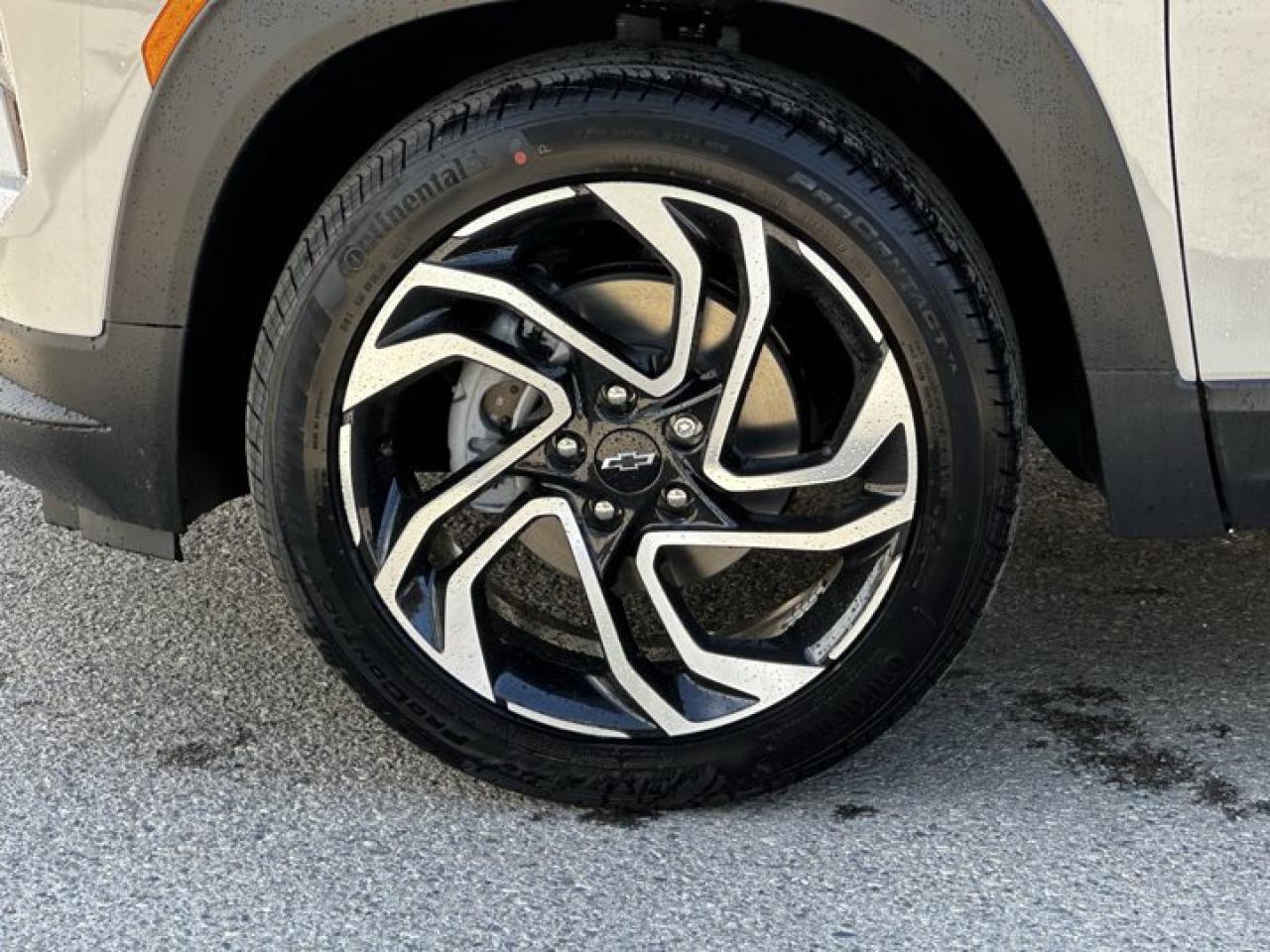 12633564