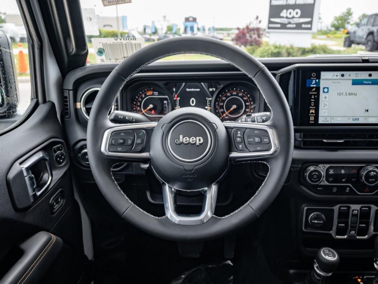 2025 Jeep Wrangler Sahara Photo