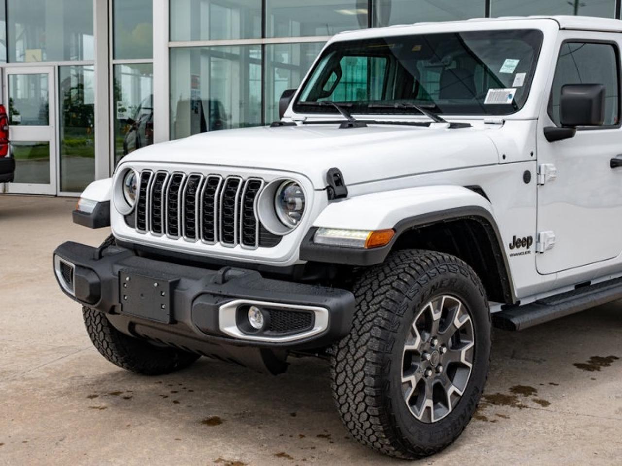 2025 Jeep Wrangler Sahara Photo