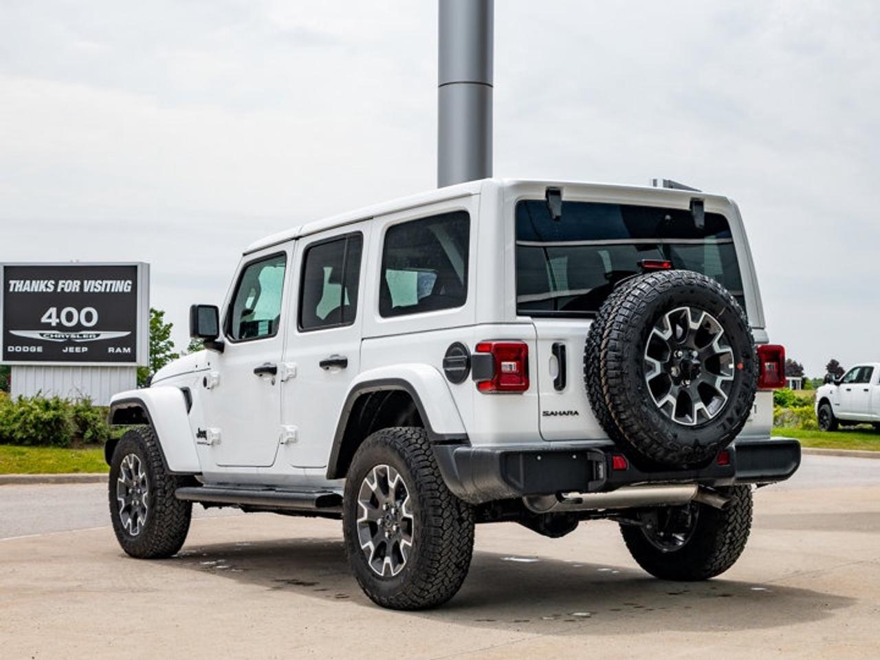 2025 Jeep Wrangler Sahara Photo