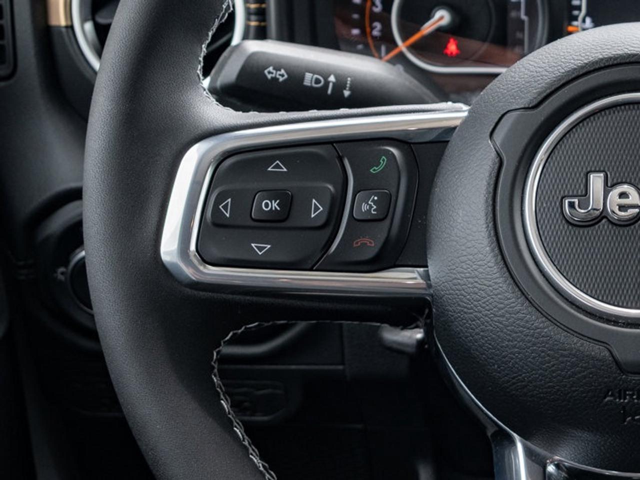 2025 Jeep Wrangler Sahara Photo