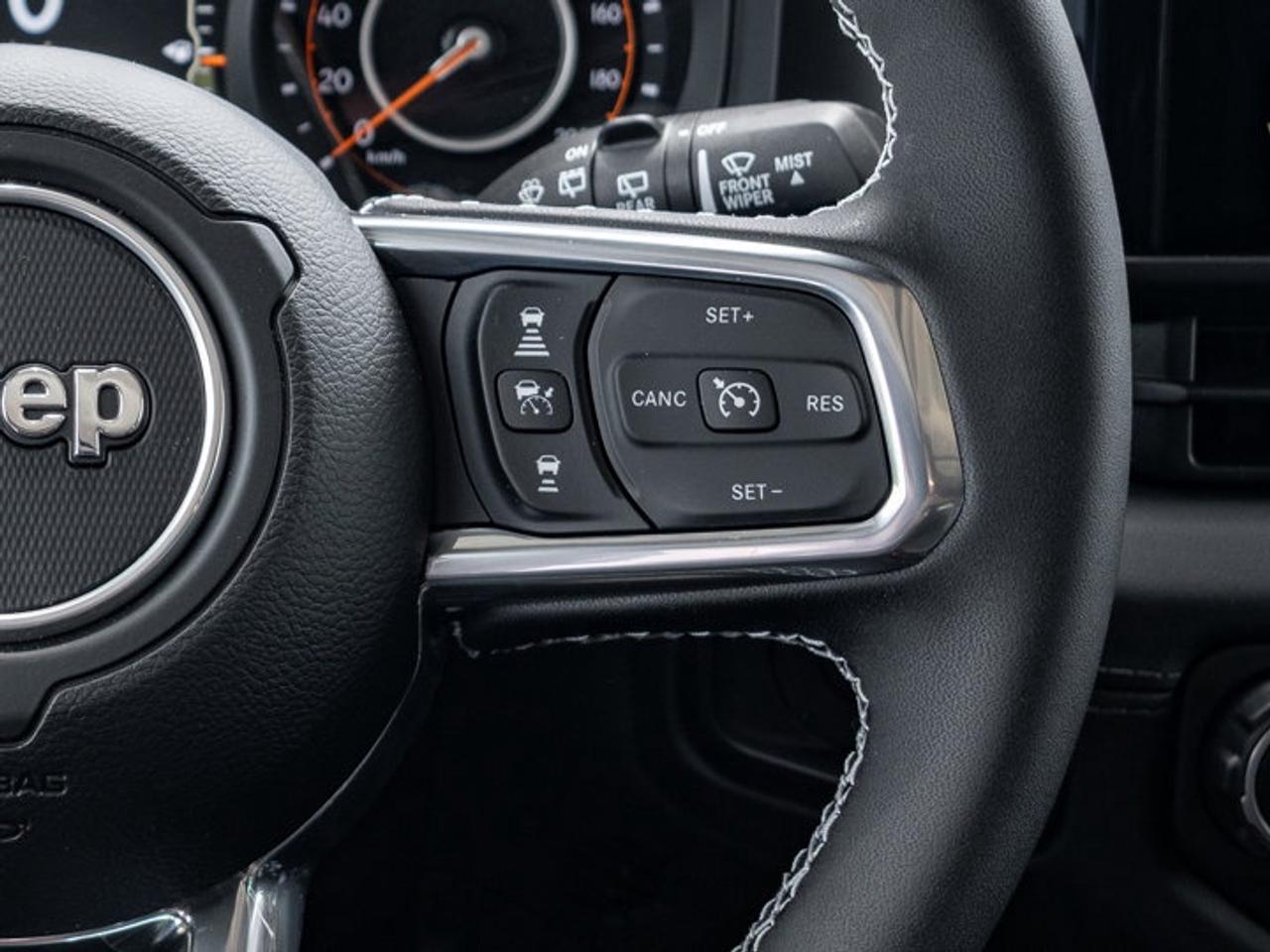 2025 Jeep Wrangler Sahara Photo