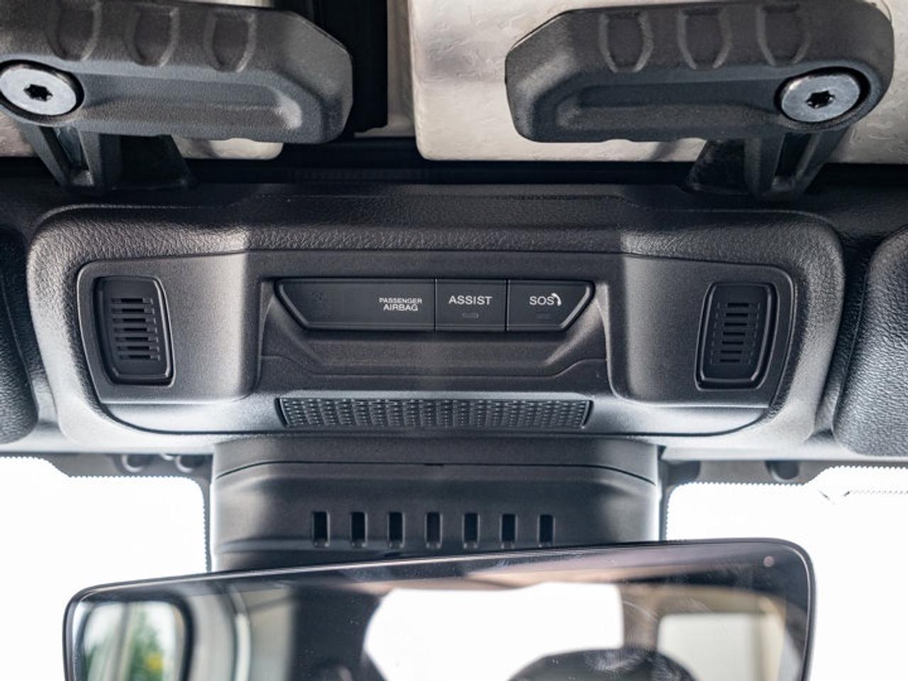 2025 Jeep Wrangler Sahara Photo