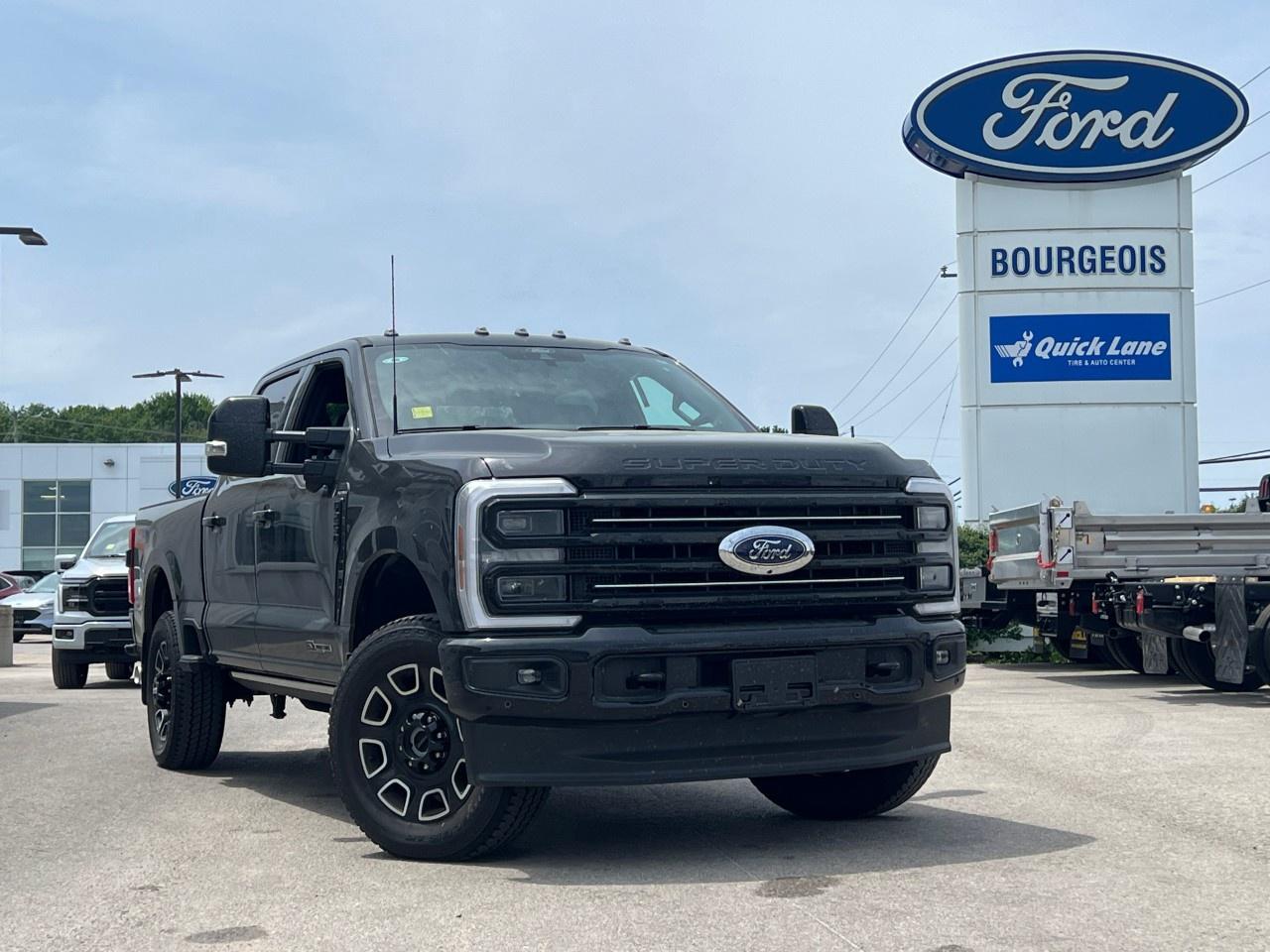 New 2025 Ford F-250 Super Duty SRW PLATINUM 4WD CREW CAB 6.75' BOX for sale in Midland, ON