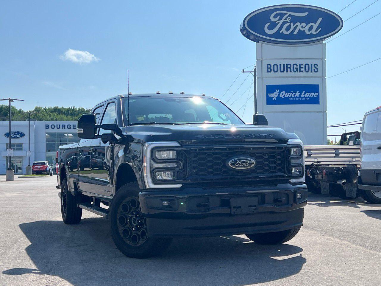 New 2025 Ford F-350 Super Duty SRW LARIAT 4WD CREW CAB 8' BOX for sale in Midland, ON