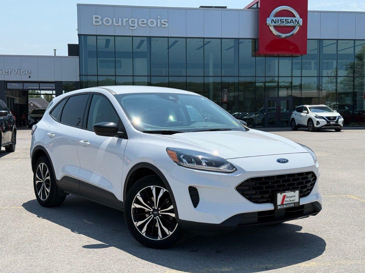 Used 2021 Ford Escape SE AWD for sale in Midland, ON