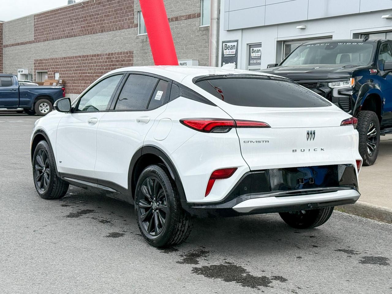 2025 Buick Envista Sport Touring 1.2L 3CYL WITH REMOTE START/ENTRY, HEATED SEATS, HEATED STEERING WHEEL, POWER LIFTGATE, ANDROID AUTO AND APPLE CARPLAY Photo
