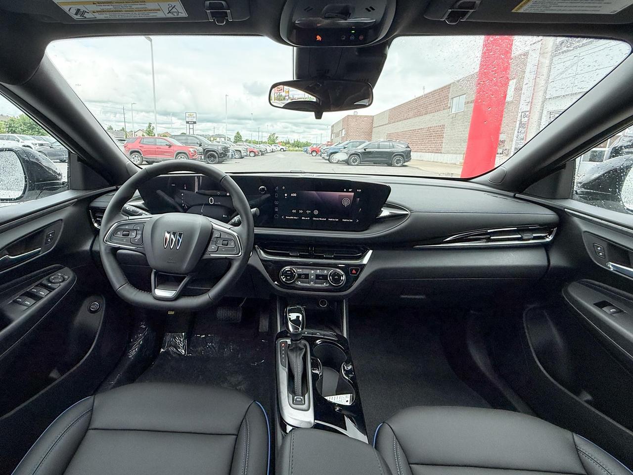 2025 Buick Envista Sport Touring 1.2L 3CYL WITH REMOTE START/ENTRY, HEATED SEATS, HEATED STEERING WHEEL, POWER LIFTGATE, ANDROID AUTO AND APPLE CARPLAY Photo