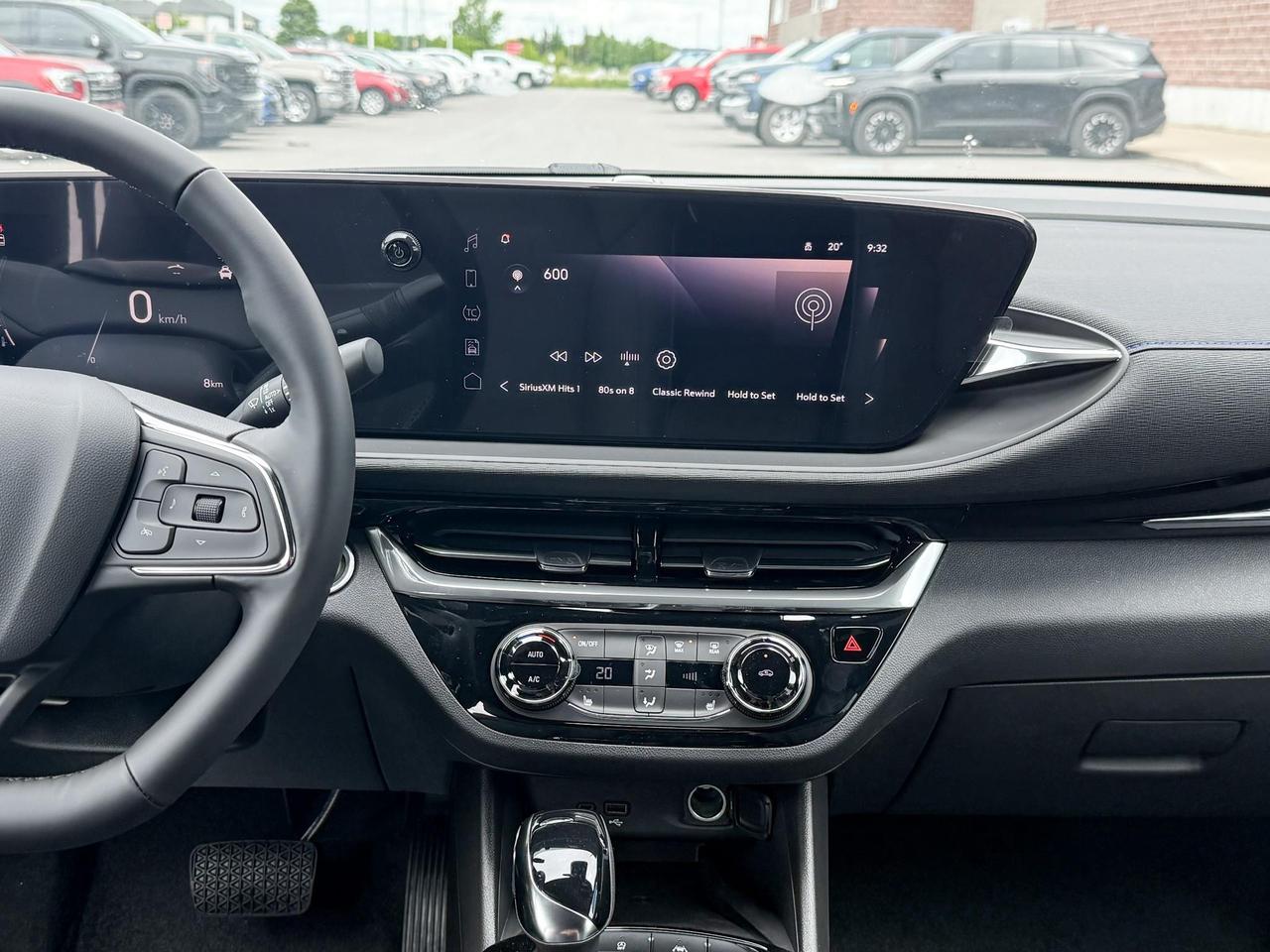2025 Buick Envista Sport Touring 1.2L 3CYL WITH REMOTE START/ENTRY, HEATED SEATS, HEATED STEERING WHEEL, POWER LIFTGATE, ANDROID AUTO AND APPLE CARPLAY Photo
