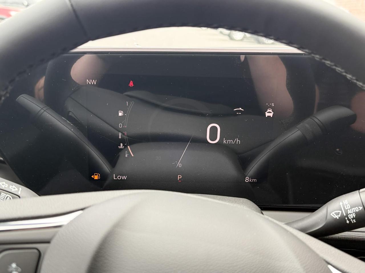 2025 Buick Envista Sport Touring 1.2L 3CYL WITH REMOTE START/ENTRY, HEATED SEATS, HEATED STEERING WHEEL, POWER LIFTGATE, ANDROID AUTO AND APPLE CARPLAY Photo