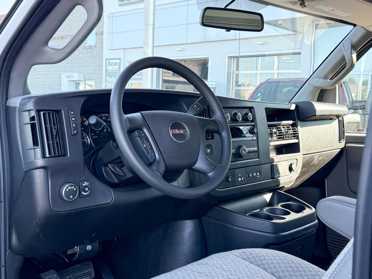 2025 GMC Savana Cutaway Work Van 4.3L V8 WITH REMOTE ENTRY, CRUISE CONTROL, A/C, REAR VISION CAMERA, AM/FM STEREO Photo
