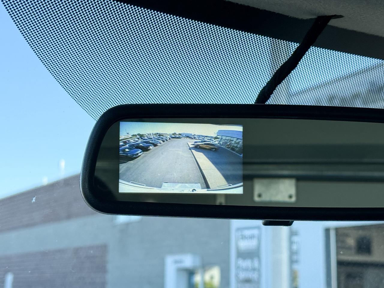 2025 GMC Savana Cutaway Work Van 4.3L V8 WITH REMOTE ENTRY, CRUISE CONTROL, A/C, REAR VISION CAMERA, AM/FM STEREO Photo